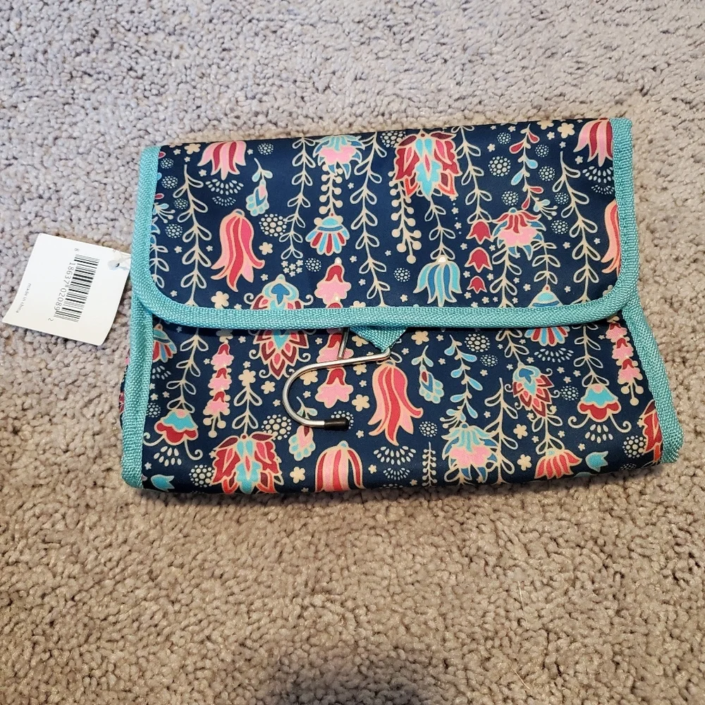 Macy's Floral Women's Hanging Travel Tolietry Bag New With Tag